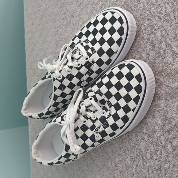 Vans Shoes - Women's Size 8 Black and White Checkered Vans shoe